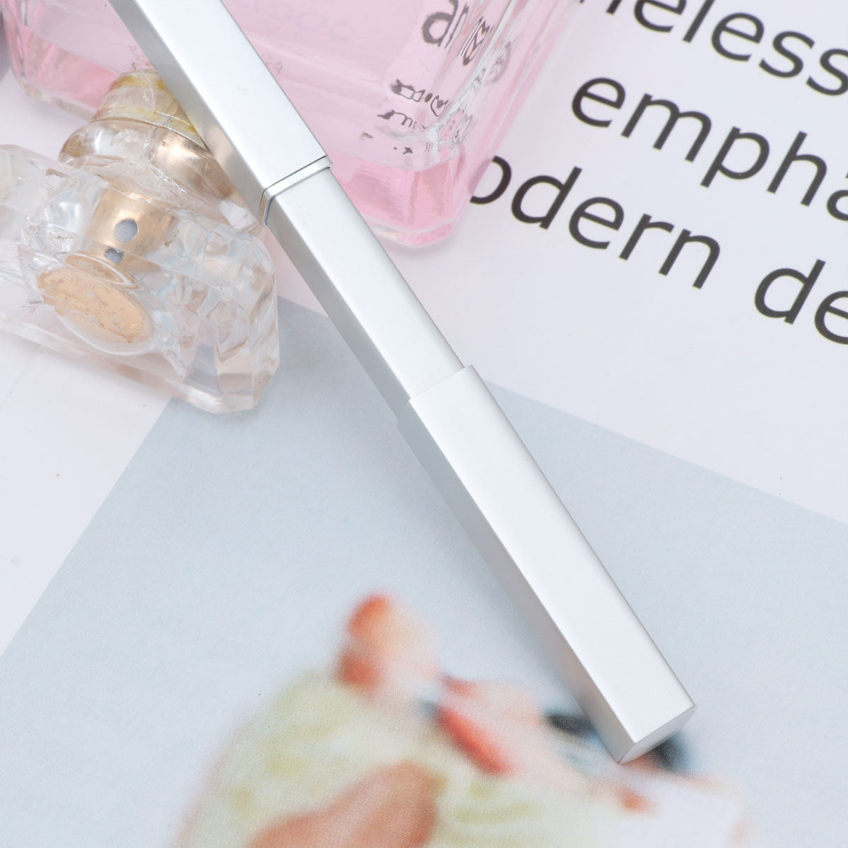 Retractable Lip Brush Soft Ela - Body Brush recension och pris